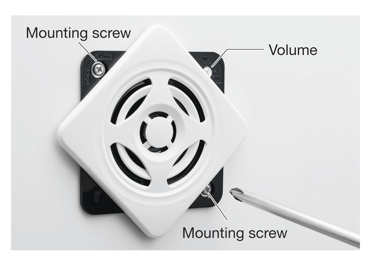 Front mounting screws and volume control